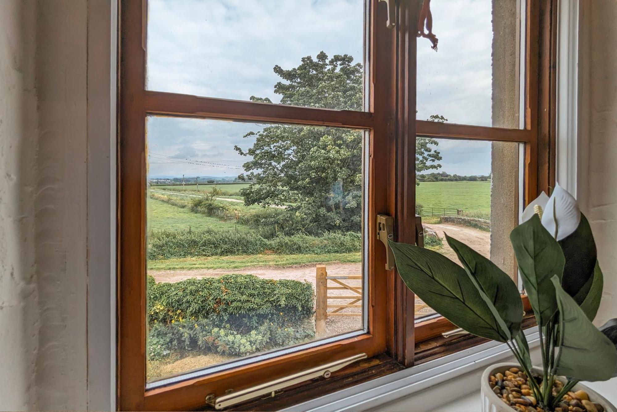 The Gilpin Farmhouse, Lake District Getaway Levens Екстериор снимка