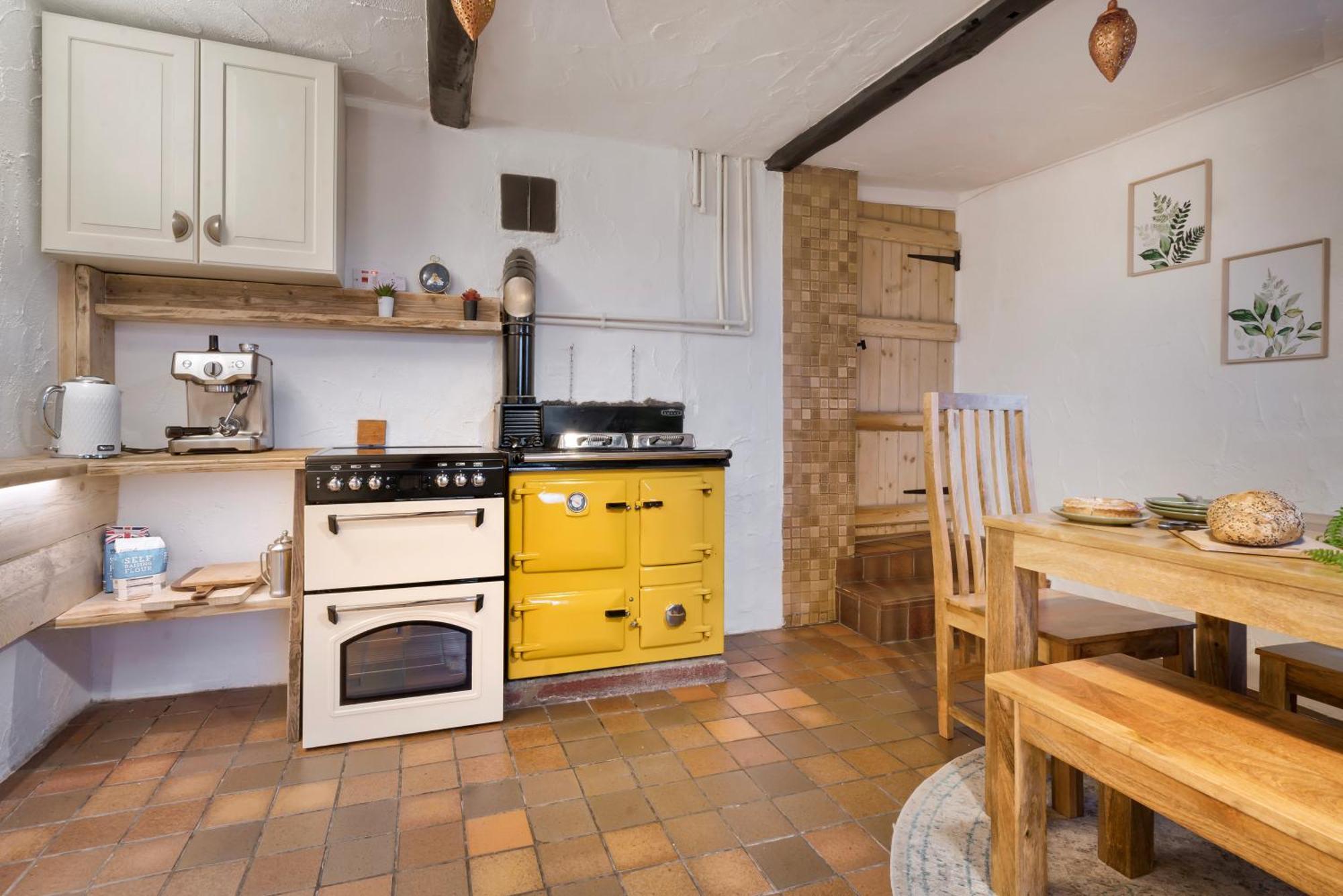 The Gilpin Farmhouse, Lake District Getaway Levens Екстериор снимка