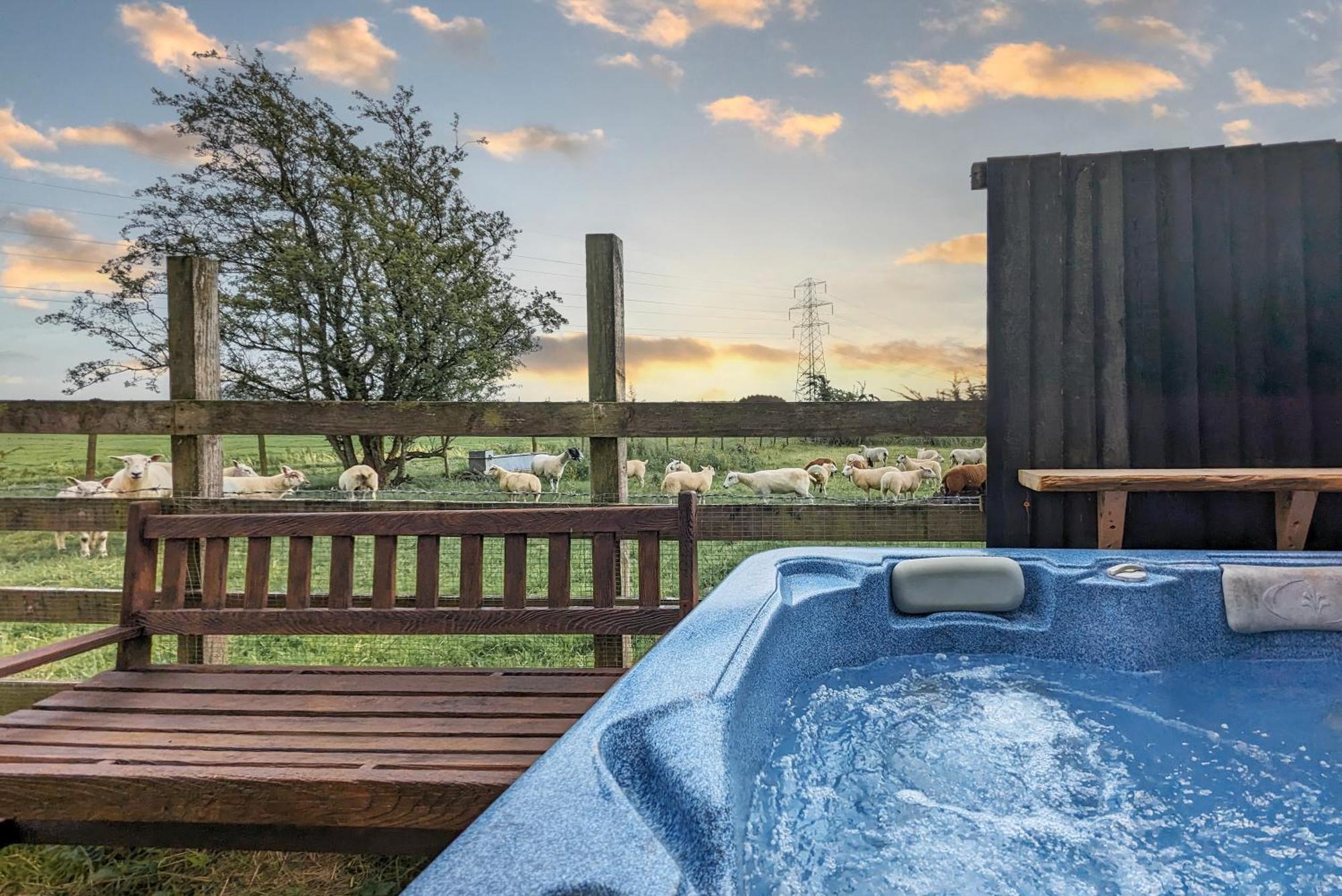 The Gilpin Farmhouse, Lake District Getaway Levens Екстериор снимка