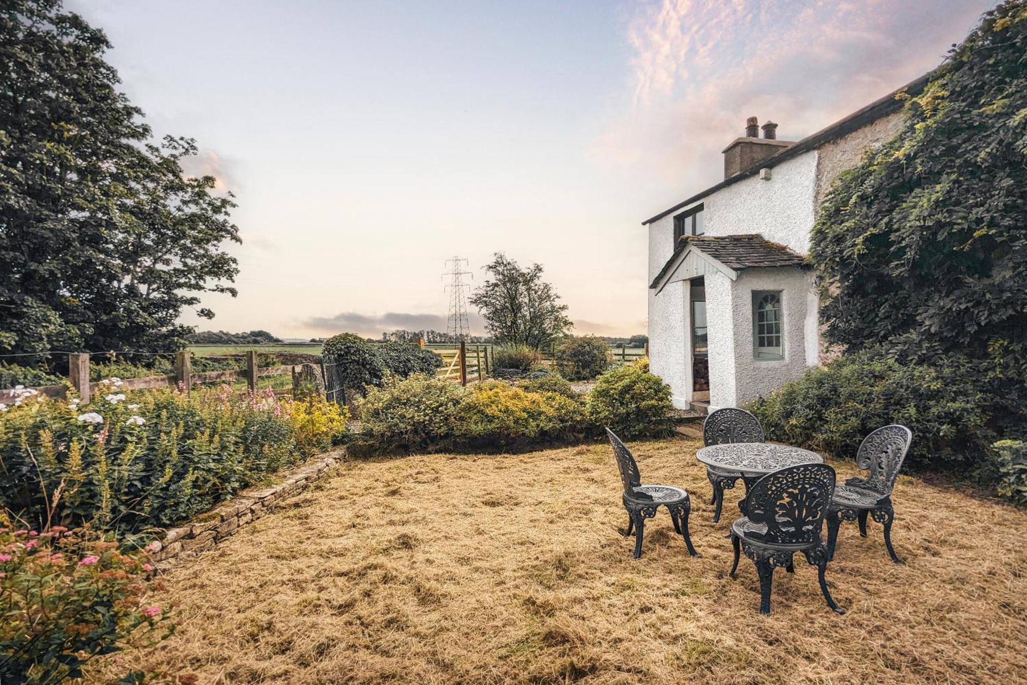 The Gilpin Farmhouse, Lake District Getaway Levens Екстериор снимка